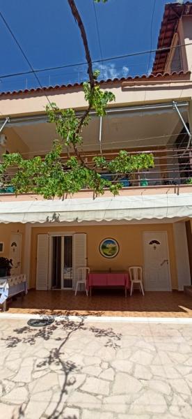Villa family Bitri